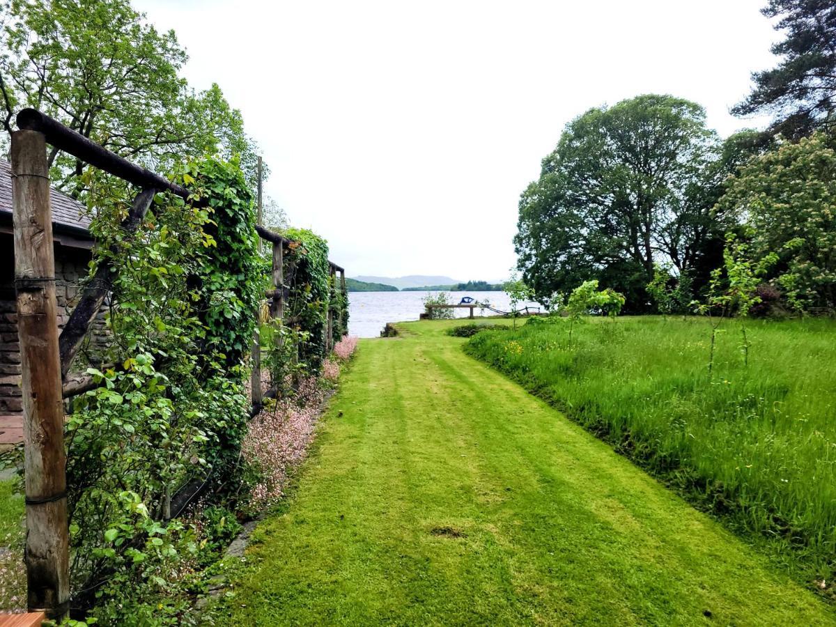 Loch Lomond Shore Boat House Hébergement de vacances Balmaha